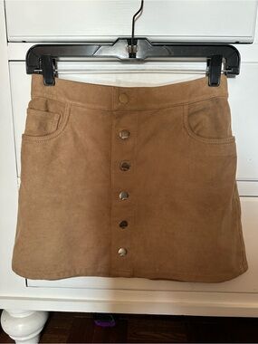 Express Camel Button-Front Mini Skirt